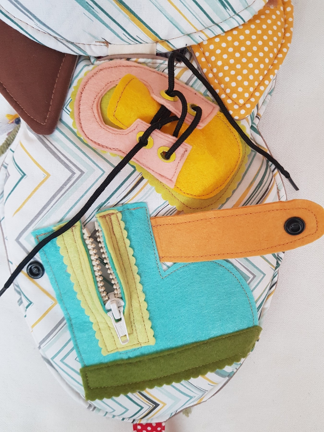 Тиха книжка Конче