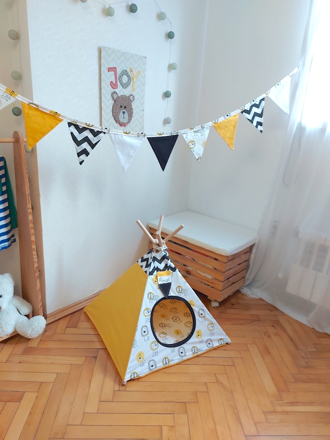 Палатка за домашни любимци Tee Pee лъвчета