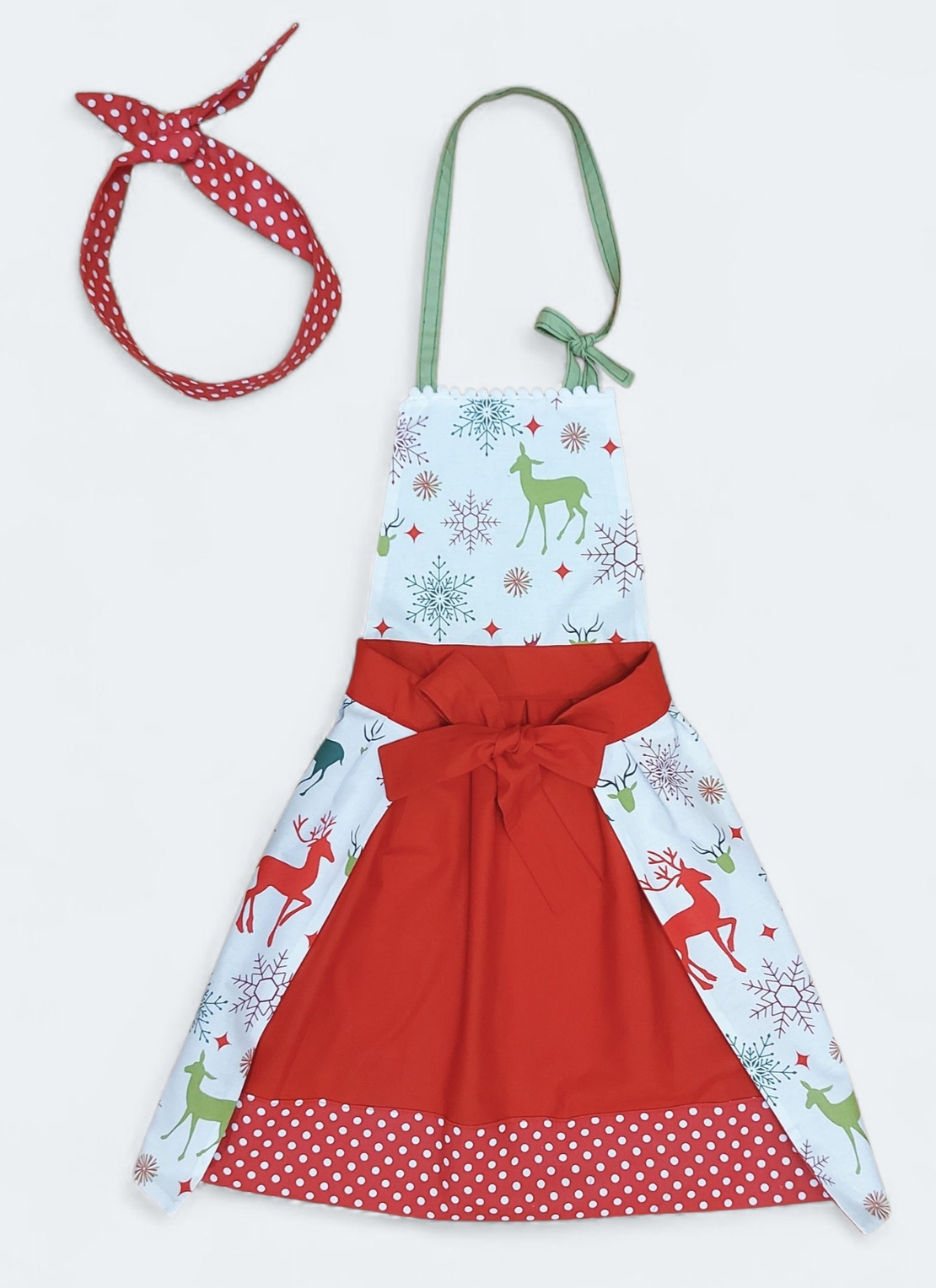 Детска ретро престилка за готвене Еленчета