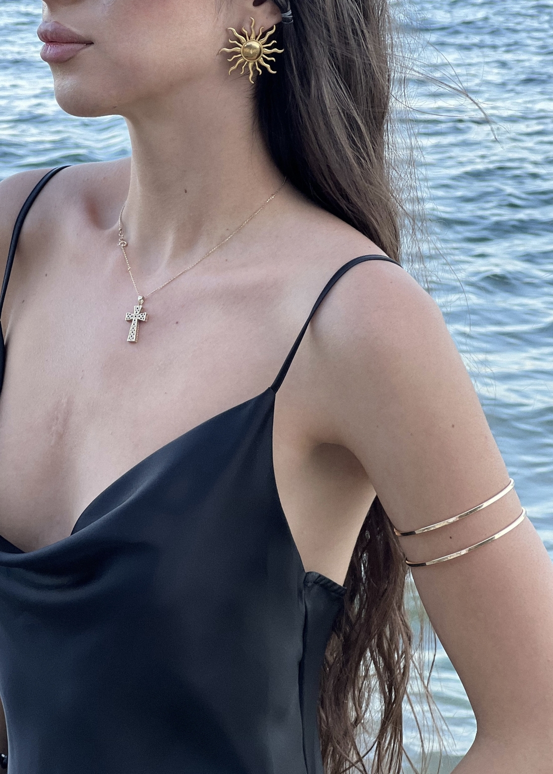 MER BANGLE