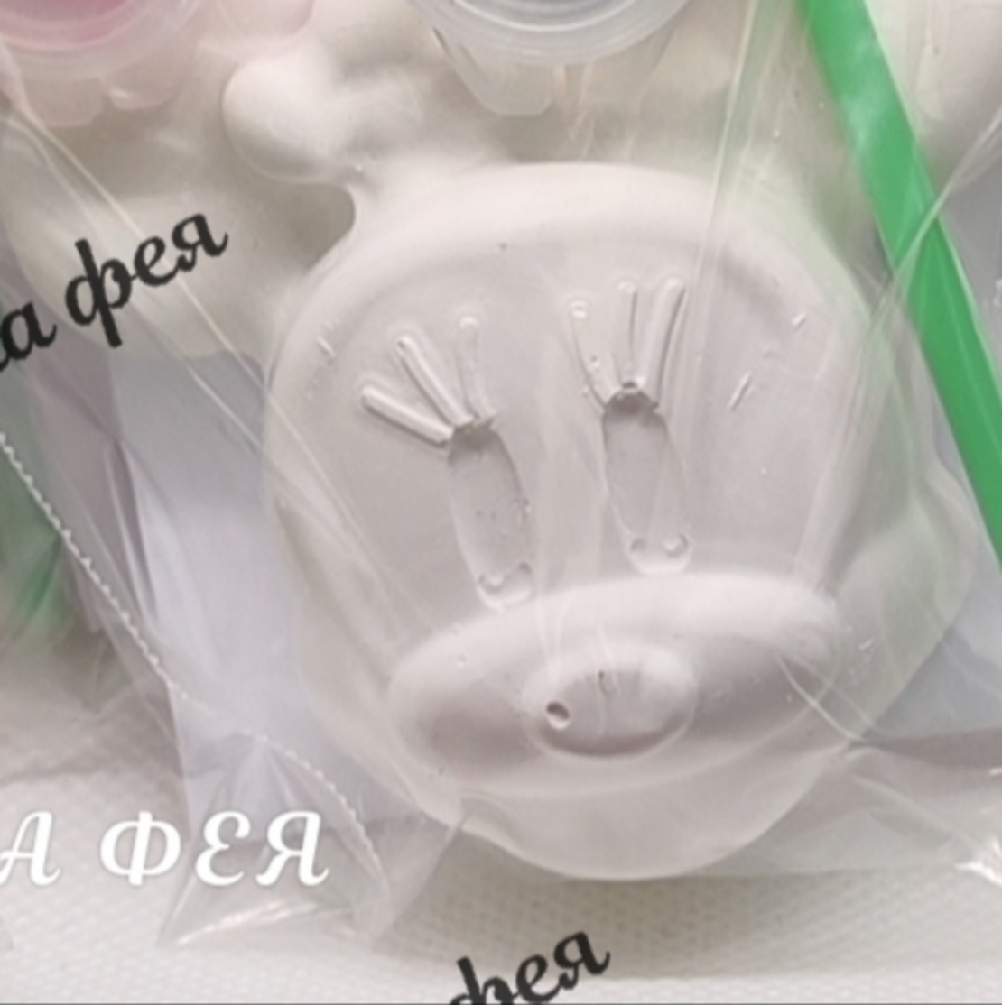 Керамична фигурка 