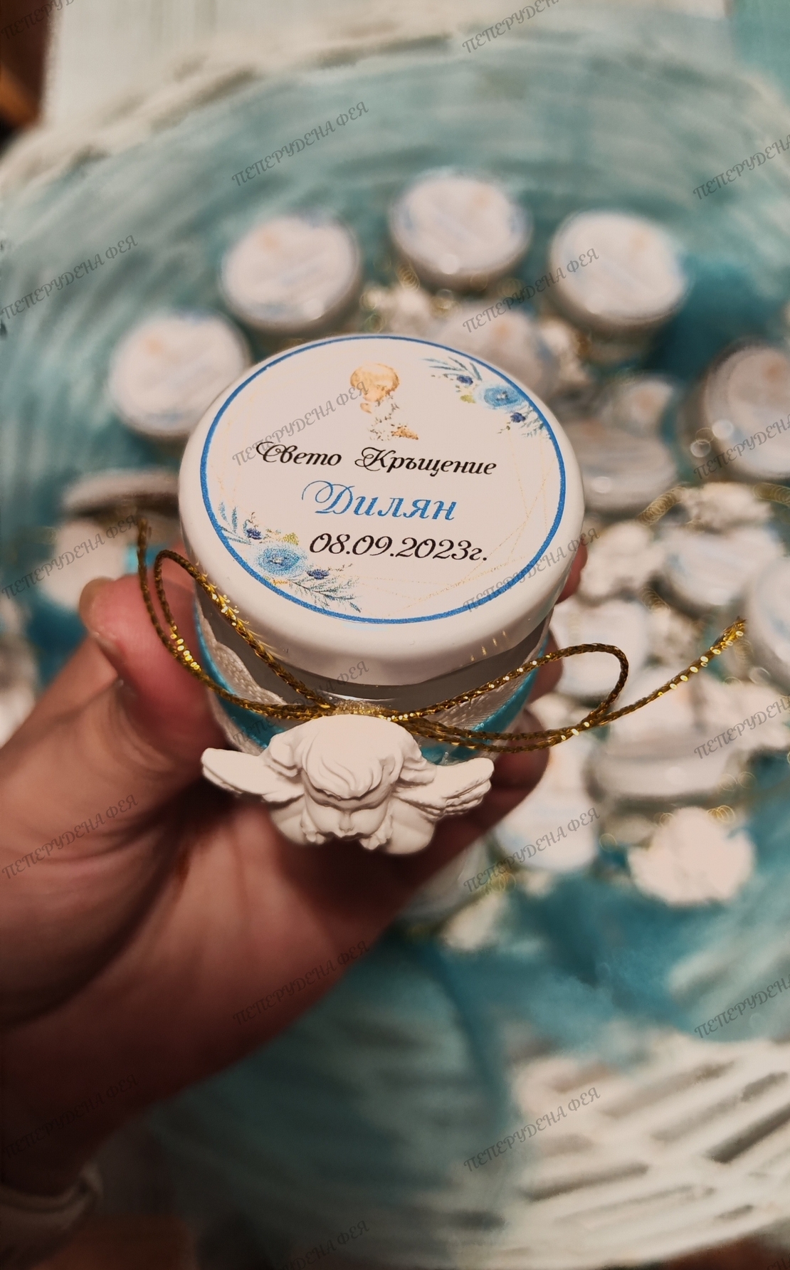 Бурканче с мед с керамично ангелче