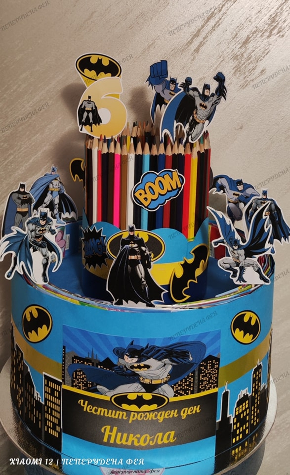 Торта от книжки и моливи БАТМАН 12 / Batman