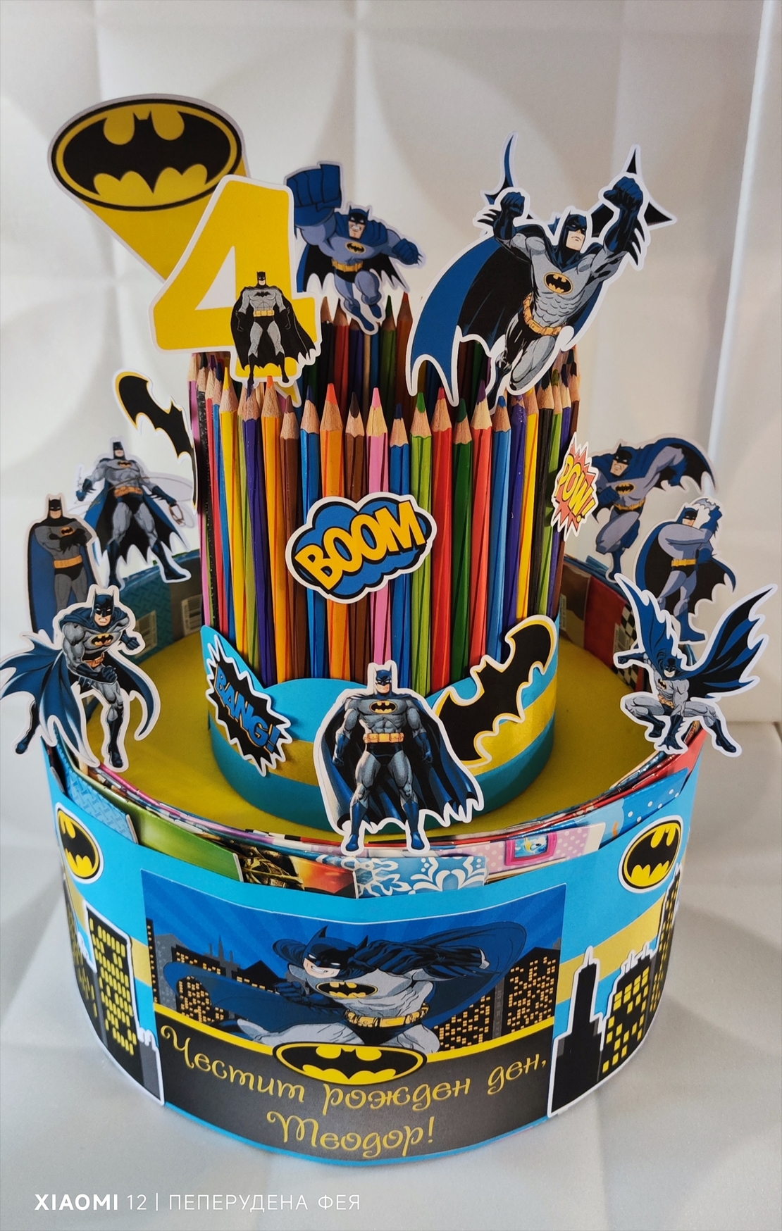 Торта от книжки и моливи БАТМАН 12 / Batman