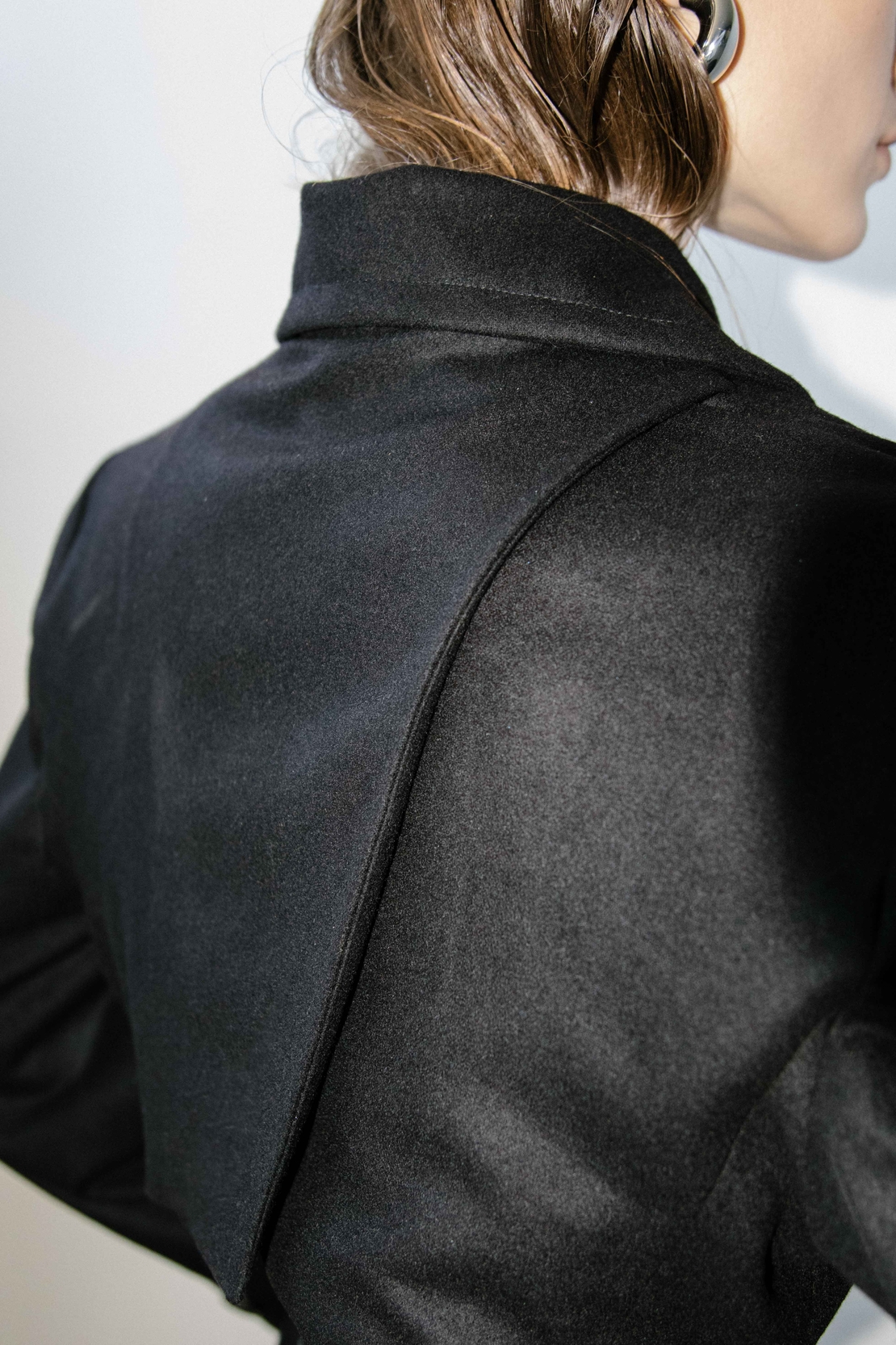 TRIANGLE BLACK JACKET