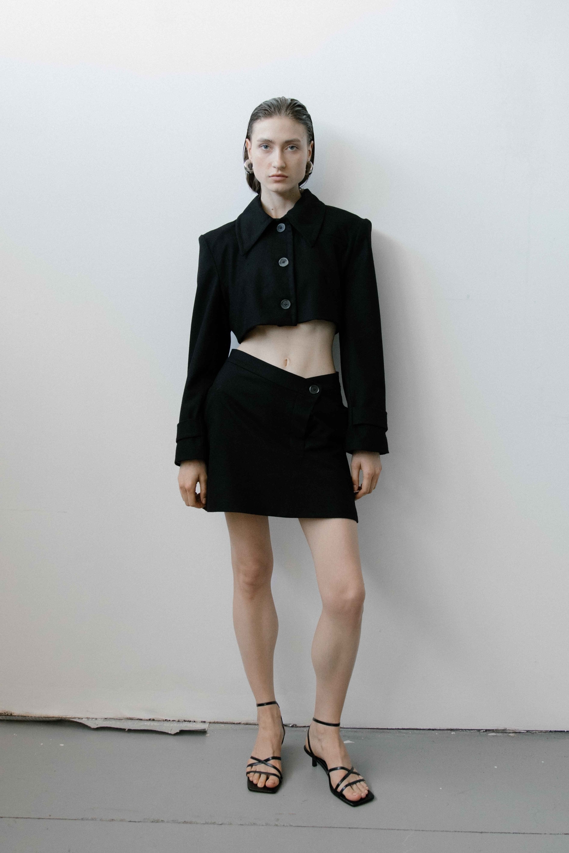 TRIANGLE BLACK SKIRT