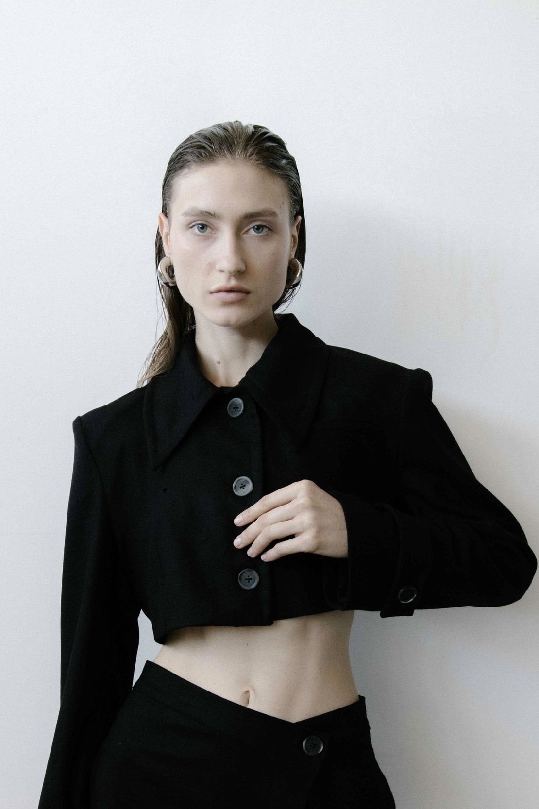 TRIANGLE BLACK JACKET
