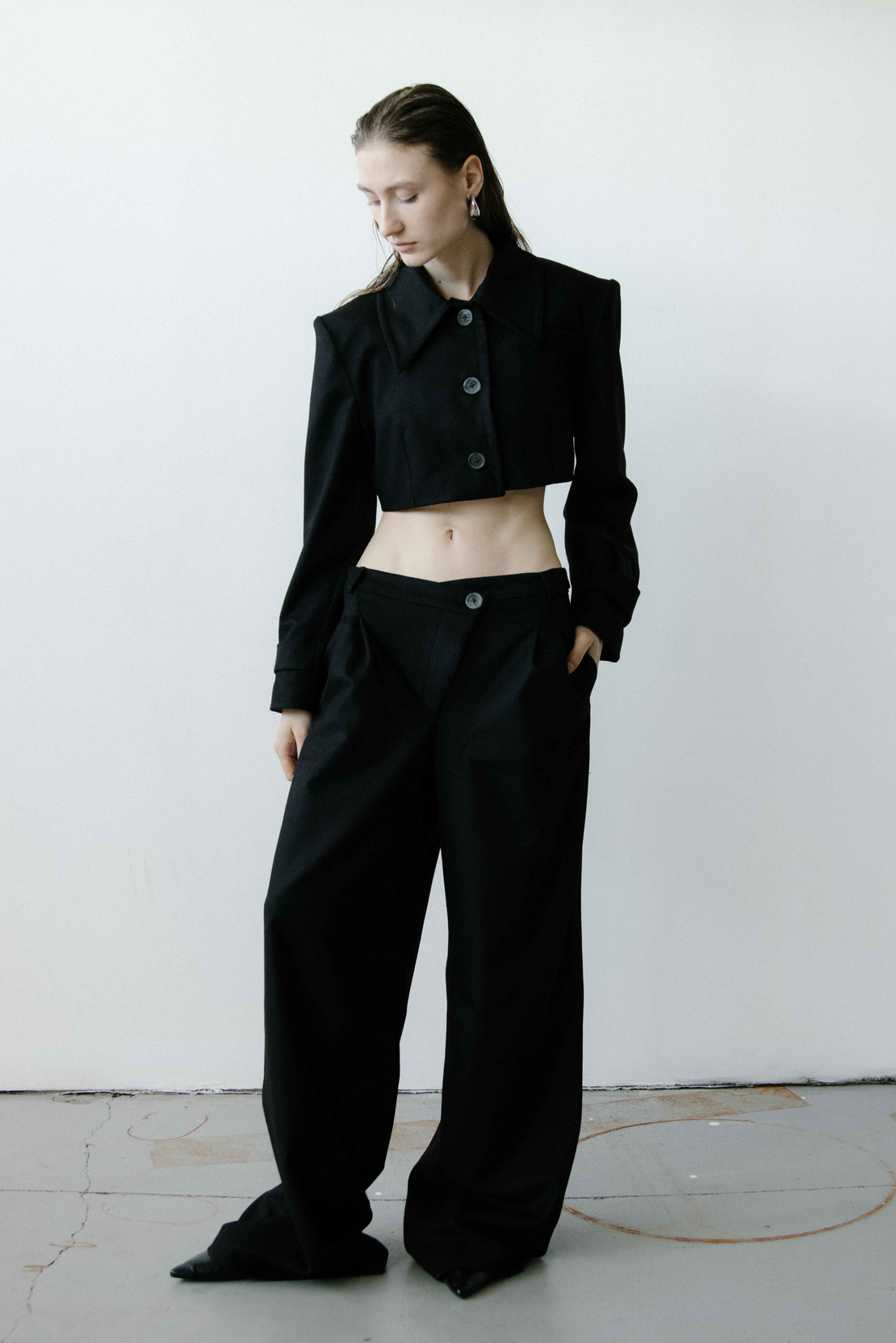 TRIANGLE BLACK TROUSERS