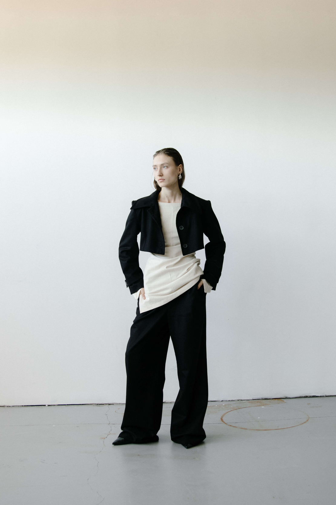 TRIANGLE BLACK TROUSERS