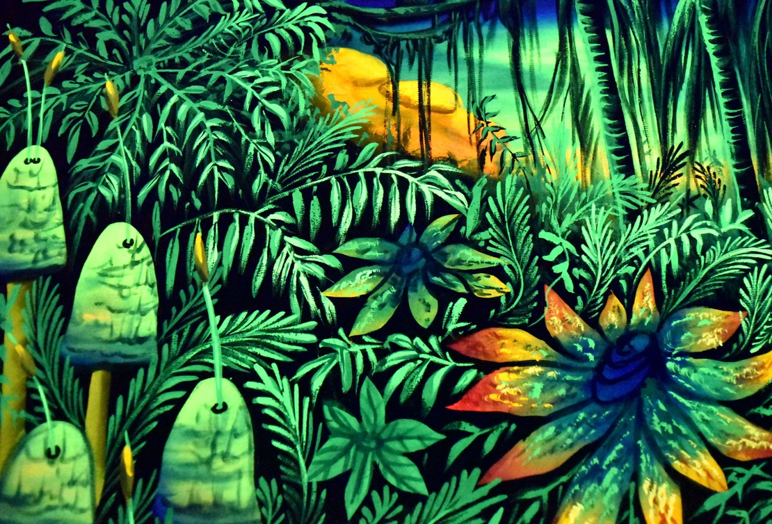 Handmade UV LED Painting 