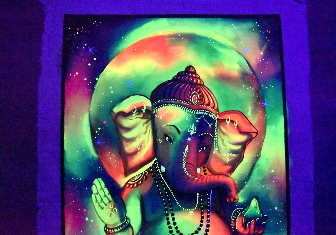 Hanmade UV LED Painting 