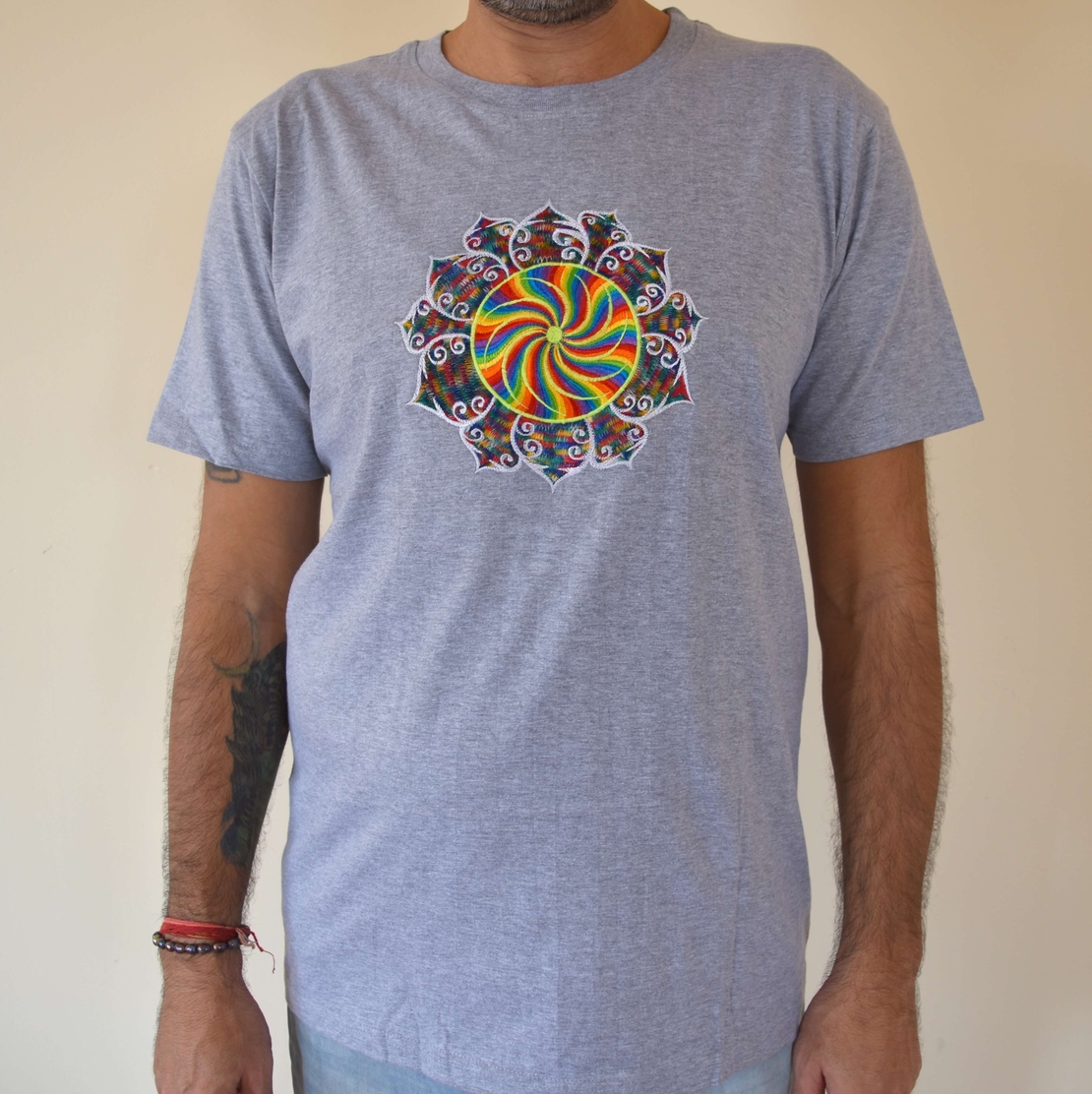 Rainbow Sun Embroidery T-shirt