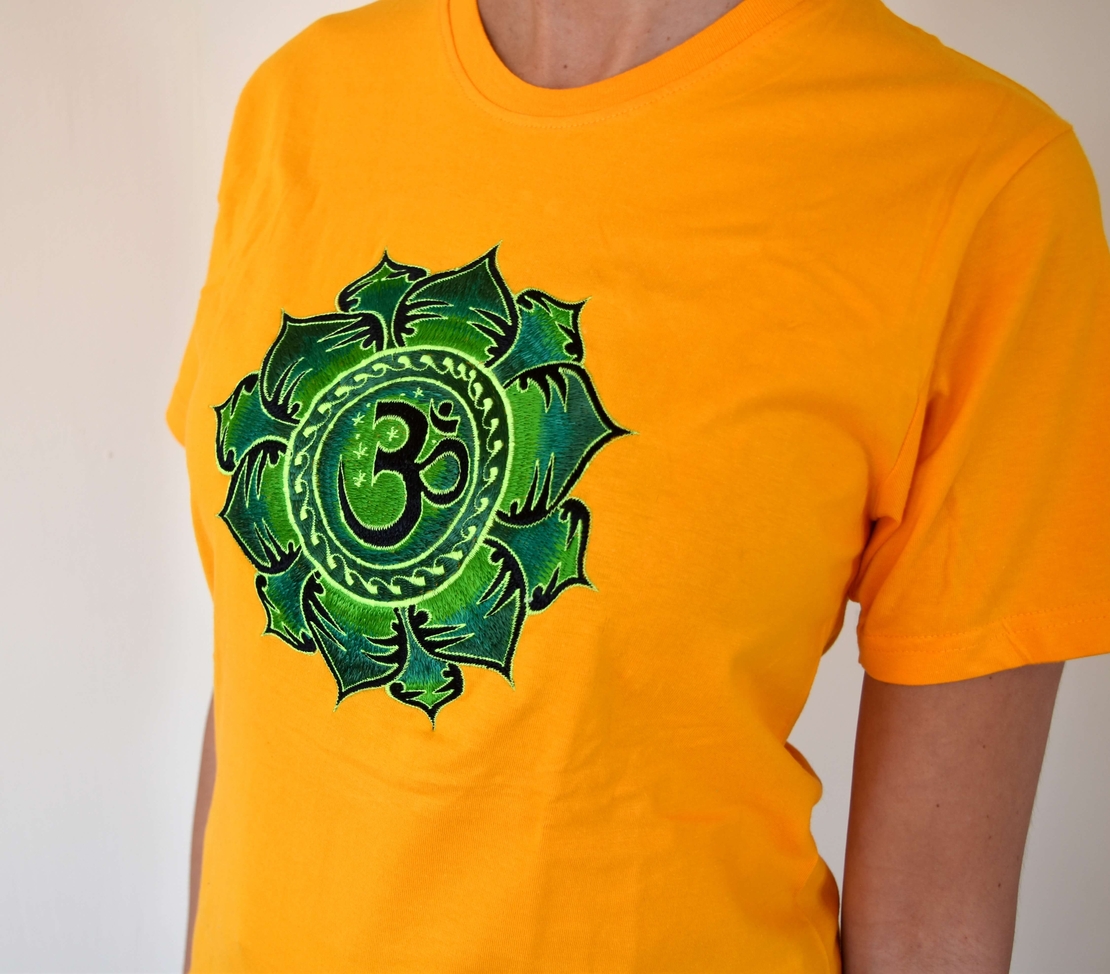 Om - Green Lotus