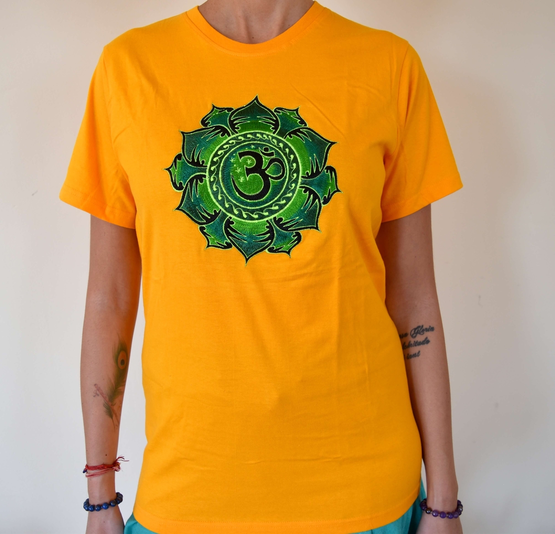 Om - Green Lotus