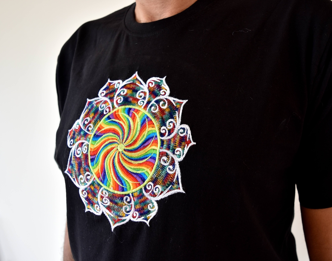 Rainbow Sun Embroidery T-shirt