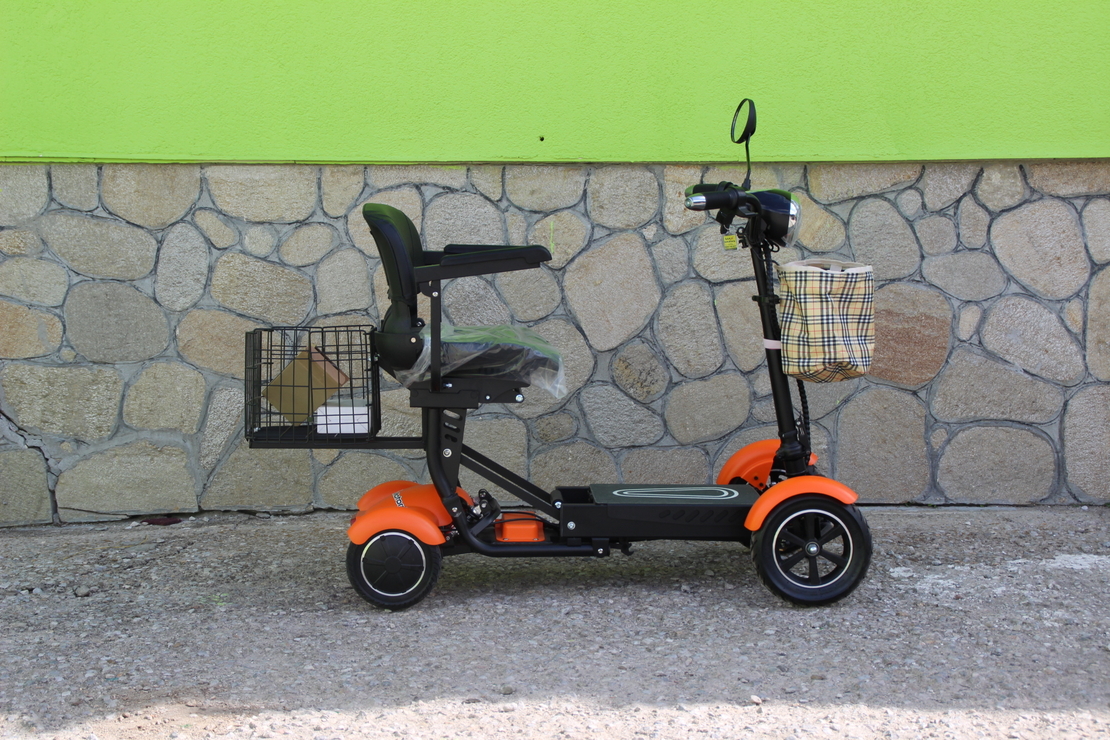 Електрическа сгъваема четириколка 750W MaxMotors