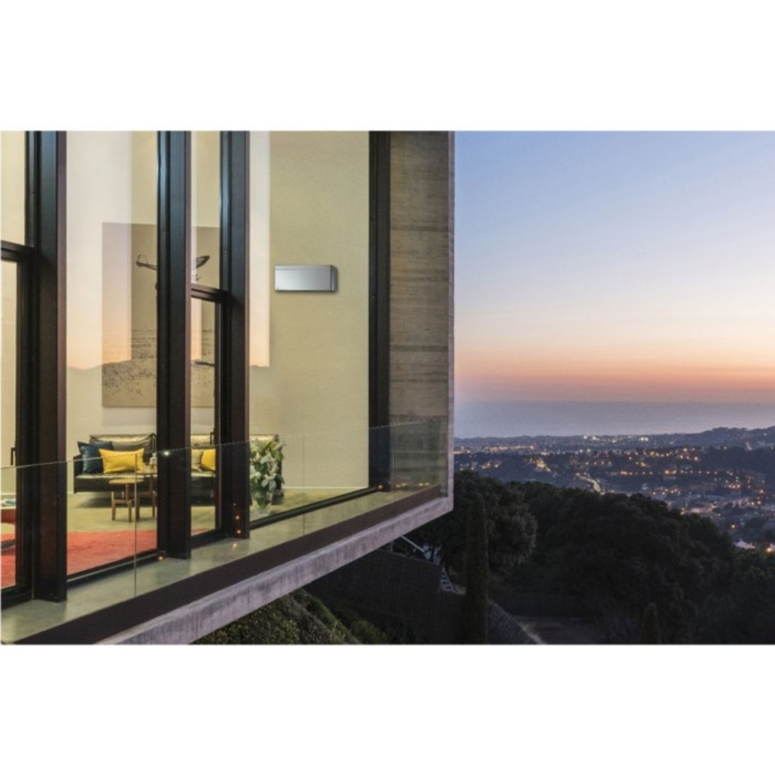 Инверторен климатик Daikin FTXA20CS/RXA20A8 SILVER STYLISH WiFi, 7000 BTU, Клас A+++