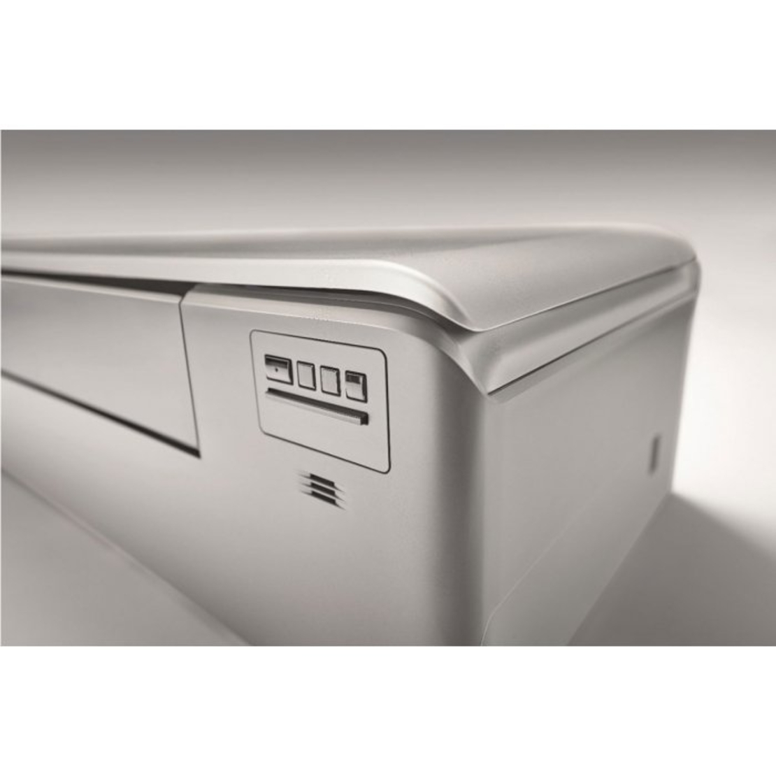 Инверторен климатик Daikin FTXA20CS/RXA20A8 SILVER STYLISH WiFi, 7000 BTU, Клас A+++