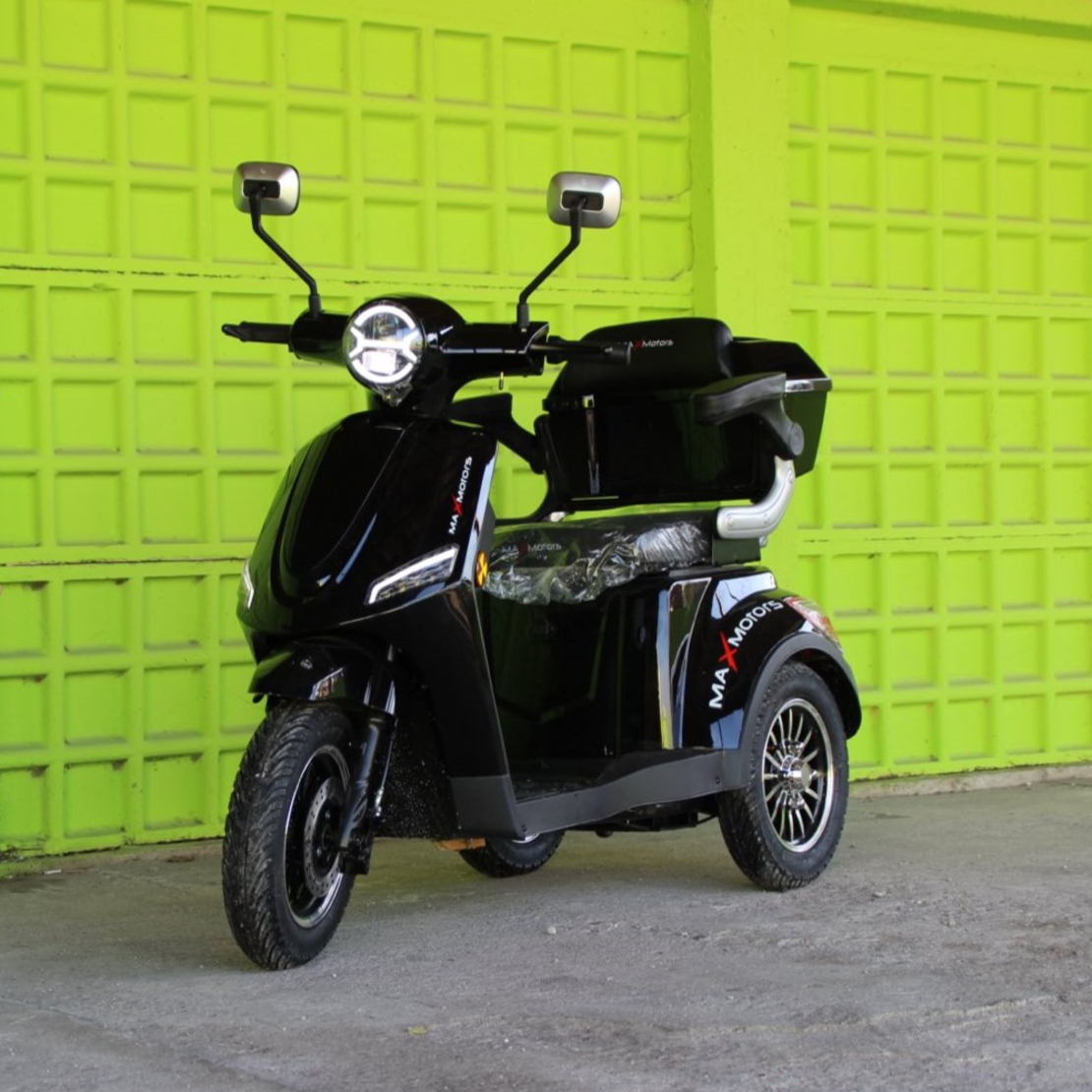 Електрическа Фамозна триколка MaXmotors FM1 1500W – BLACK