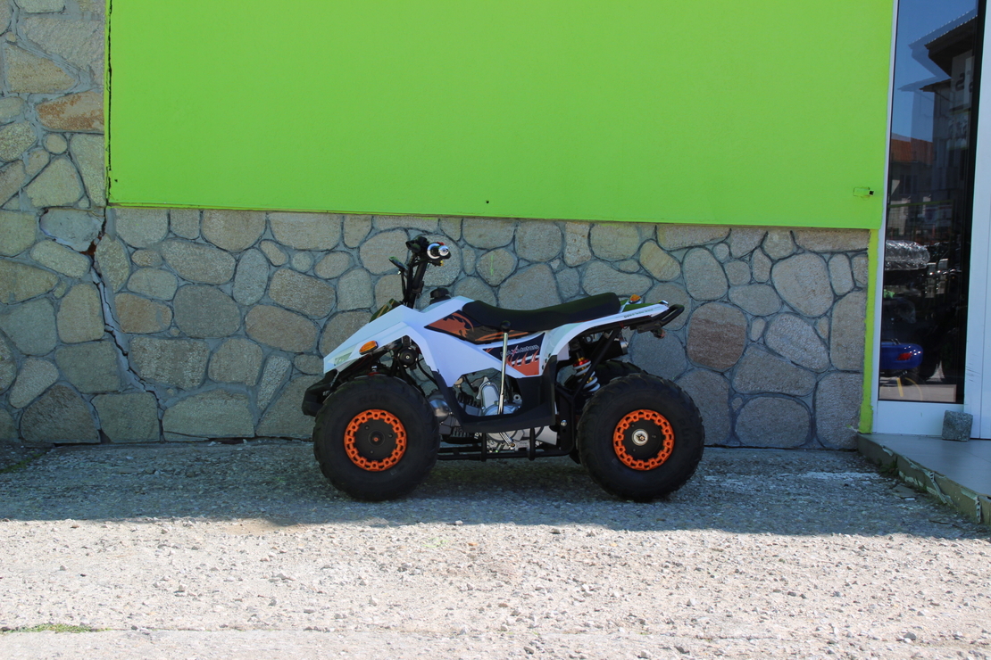ATV 125cc Maxmotors Бензиново АТВ подходящо за юноши 125 кубика