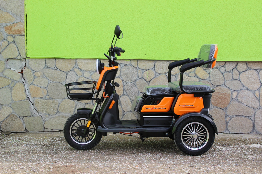 Уникална Триместна Триколка MaxMotors X1 NEW