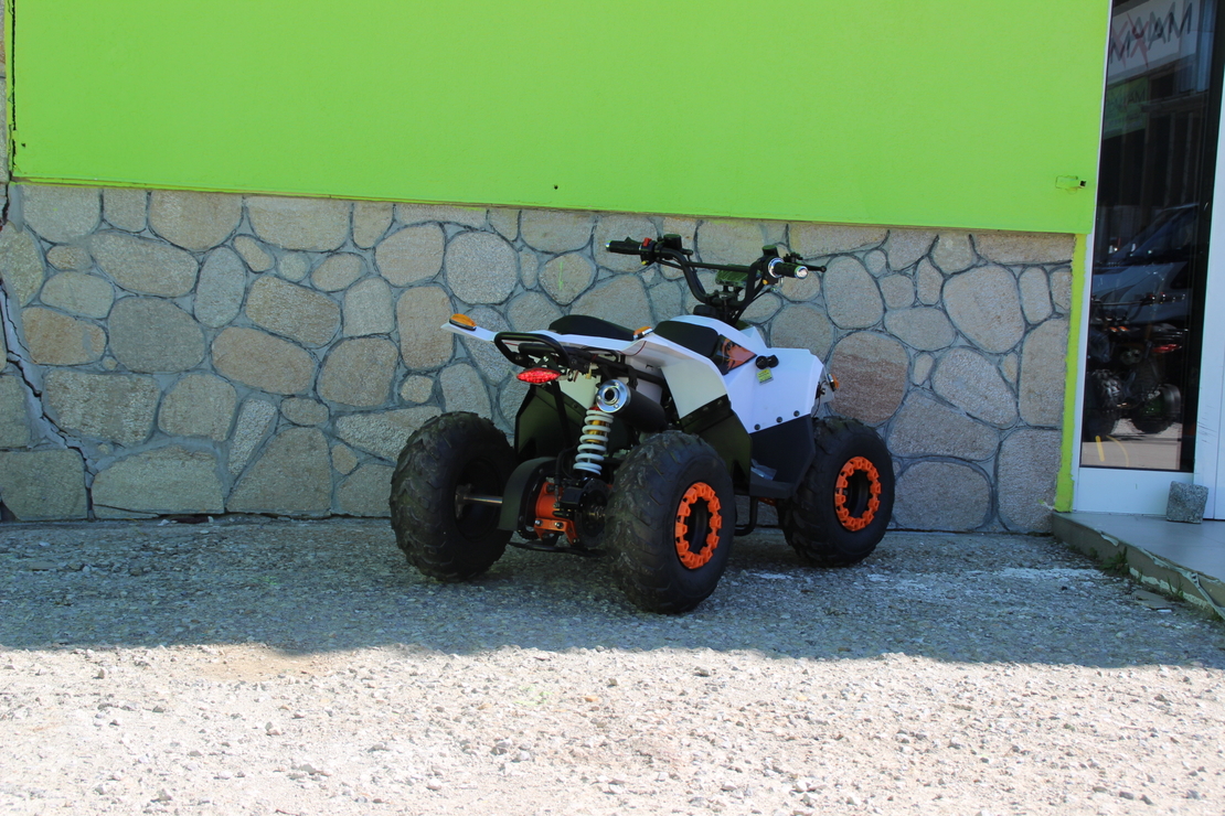 ATV 125cc Maxmotors Бензиново АТВ подходящо за юноши 125 кубика