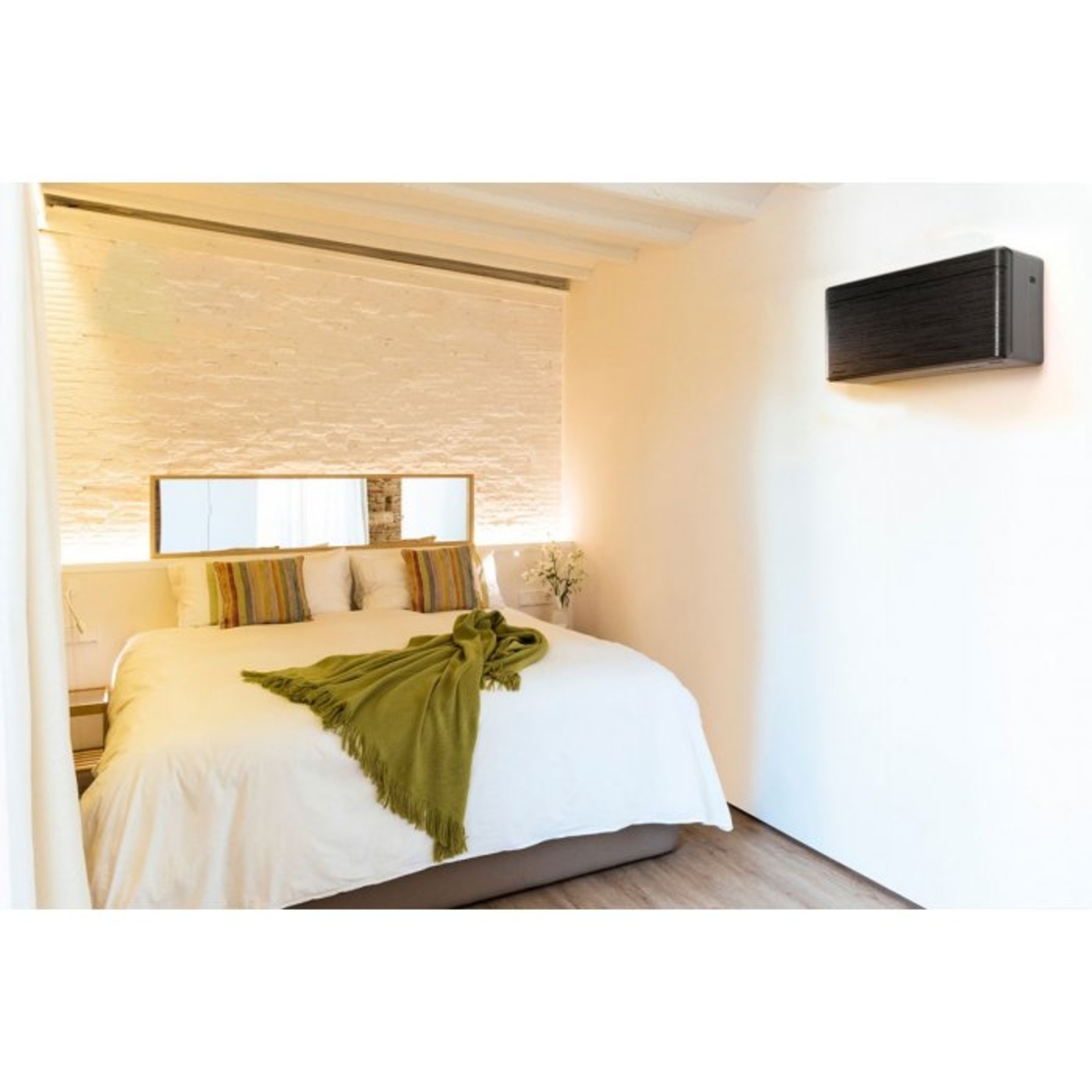 Инверторен климатик Daikin FTXA35BT/RXA35A9 BLACKWOOD STYLISH WiFi, 12000 BTU, Клас A+++