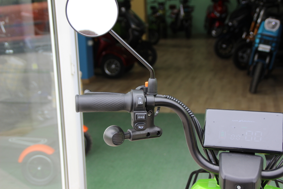 Двуместна електрическа триколка MaxMotors Pudding 1800W-48V-20Ah GREEN