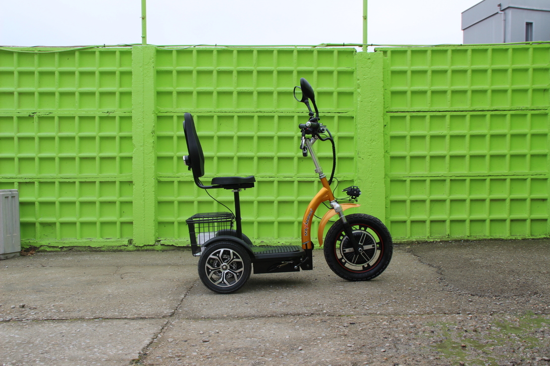 Електрическа триколка Max Motors А3 750W с предно предаване