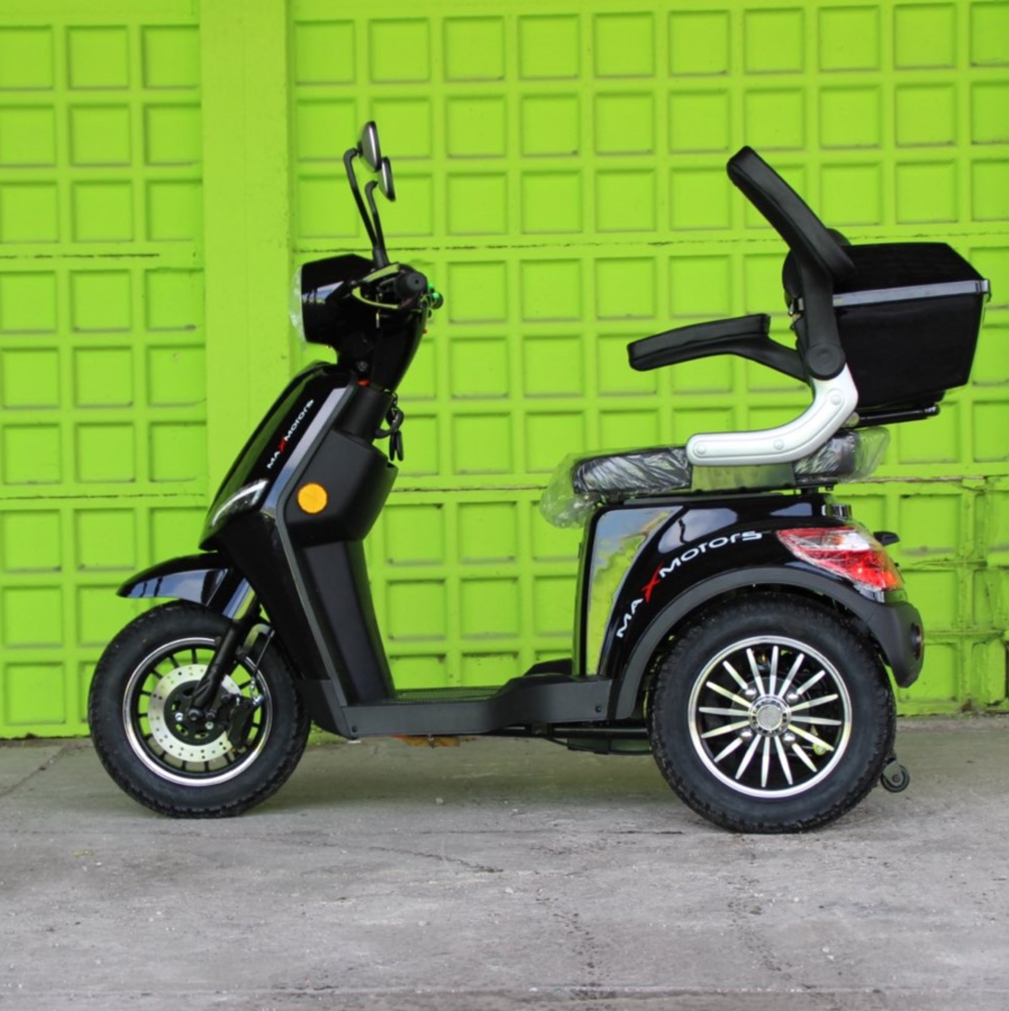 Електрическа Фамозна триколка MaXmotors FM1 1500W – BLACK
