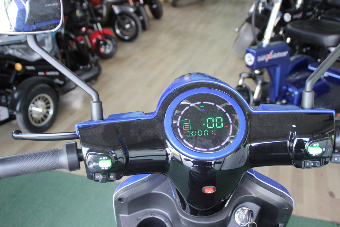 Електрическа Фамозна триколка MaXmotors FM1 1500W – BLUE