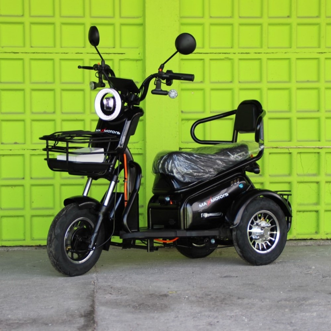 Двуместна електрическа триколка MaxMotors Pudding 1800W BLACK