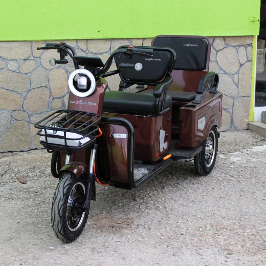 Двуместна електрическа триколка MAX MOTORS 1500W 20 AH