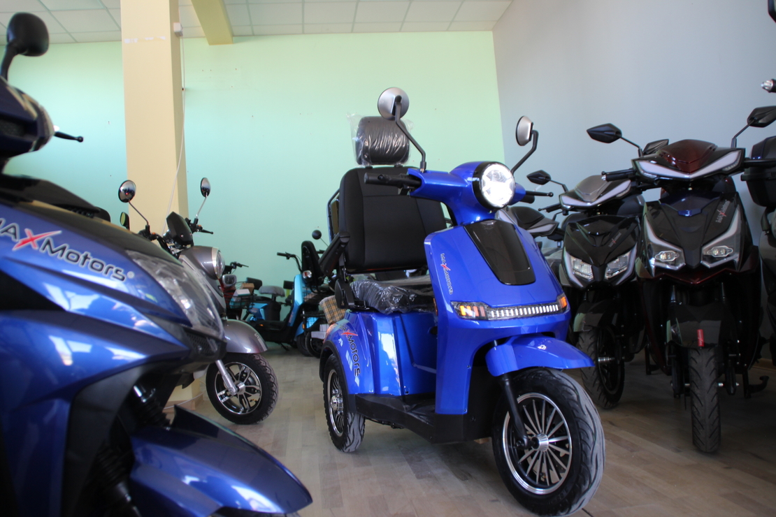 Електрическа триколка Max Motors FM2 PRO 1800W, 25Ah, Blue
