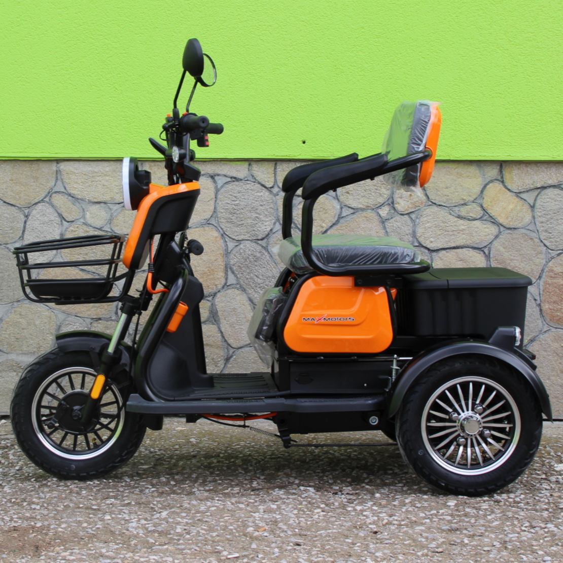 Уникална Триместна Триколка MaxMotors X1 NEW
