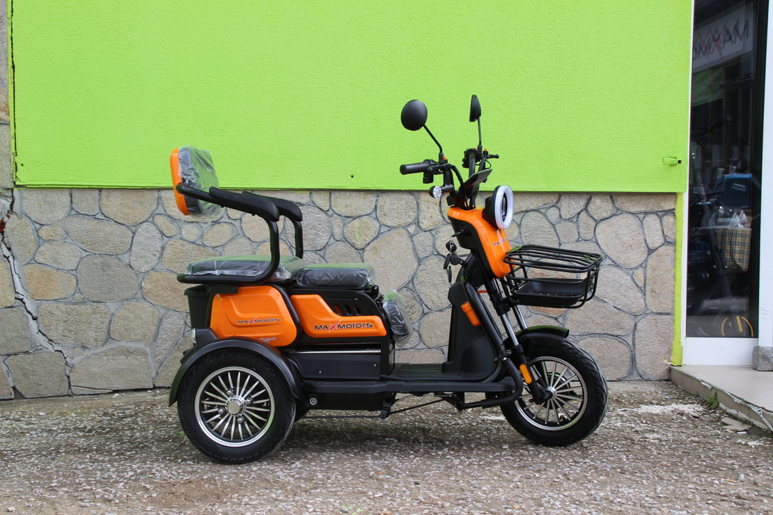 Уникална Триместна Триколка MaxMotors X1 NEW