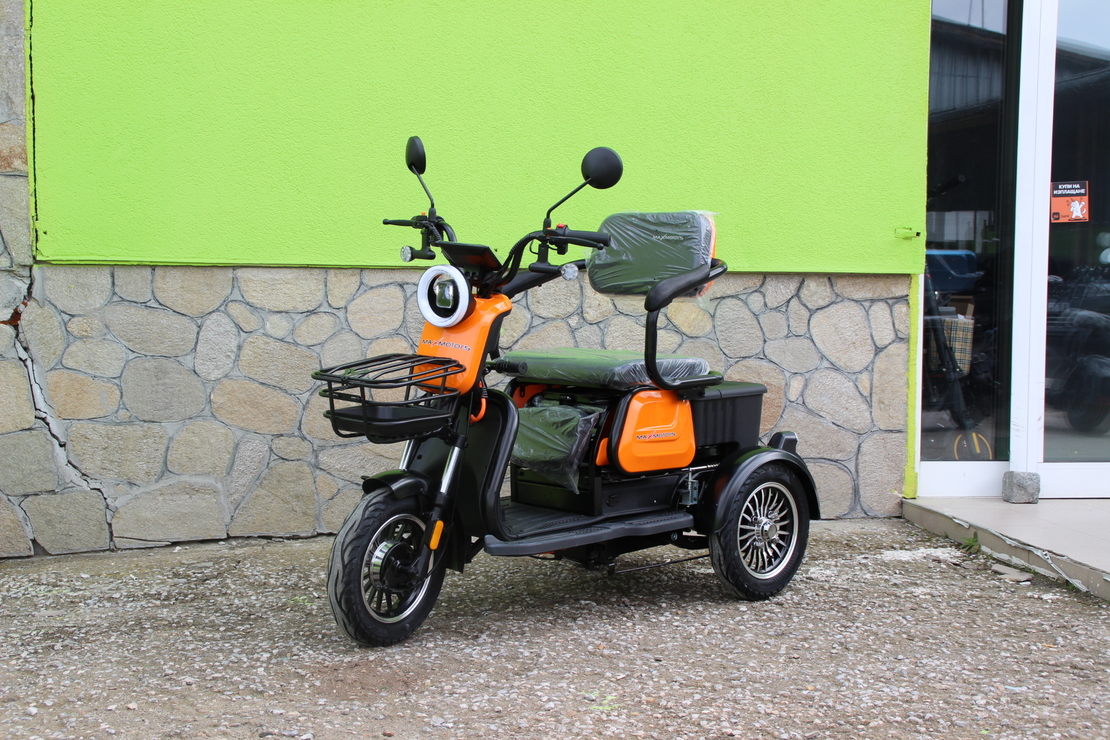 Уникална Триместна Триколка MaxMotors X1 NEW