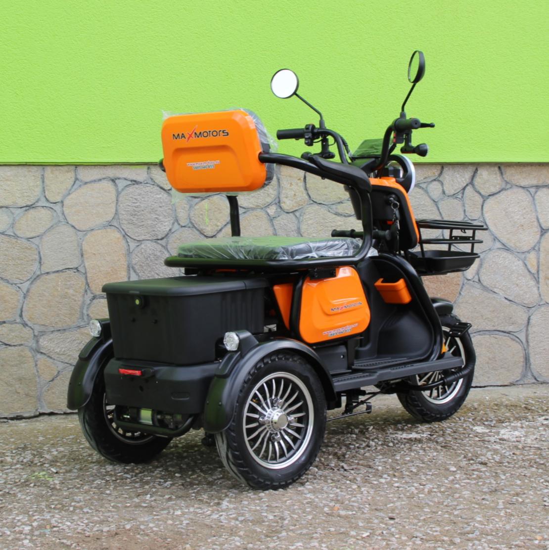 Уникална Триместна Триколка MaxMotors X1 NEW