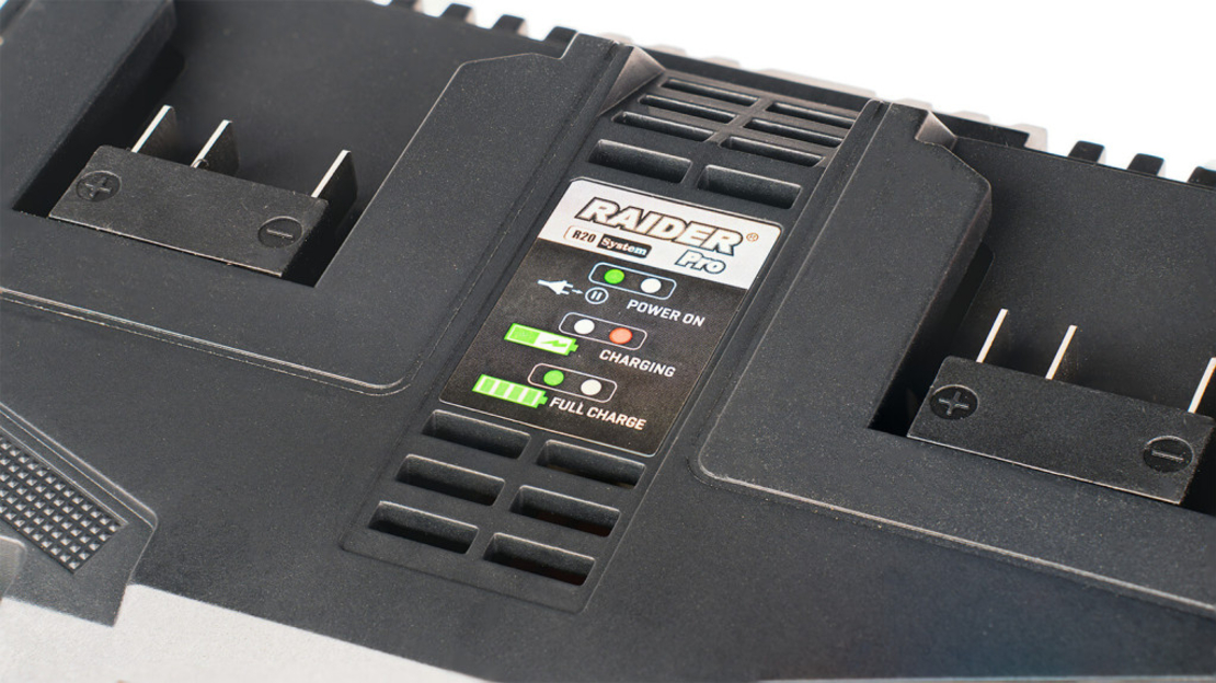 R20 Зарядно двойно 4A за серията RDP-R20 System 