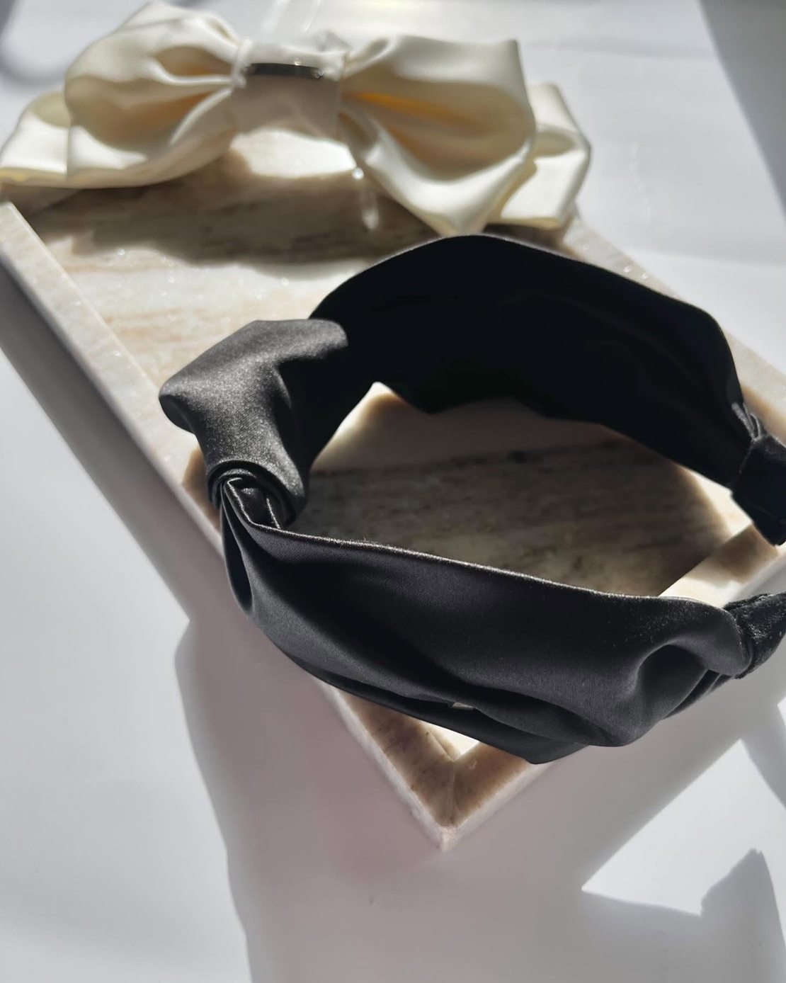 Диадема ''BLACK SATIN''