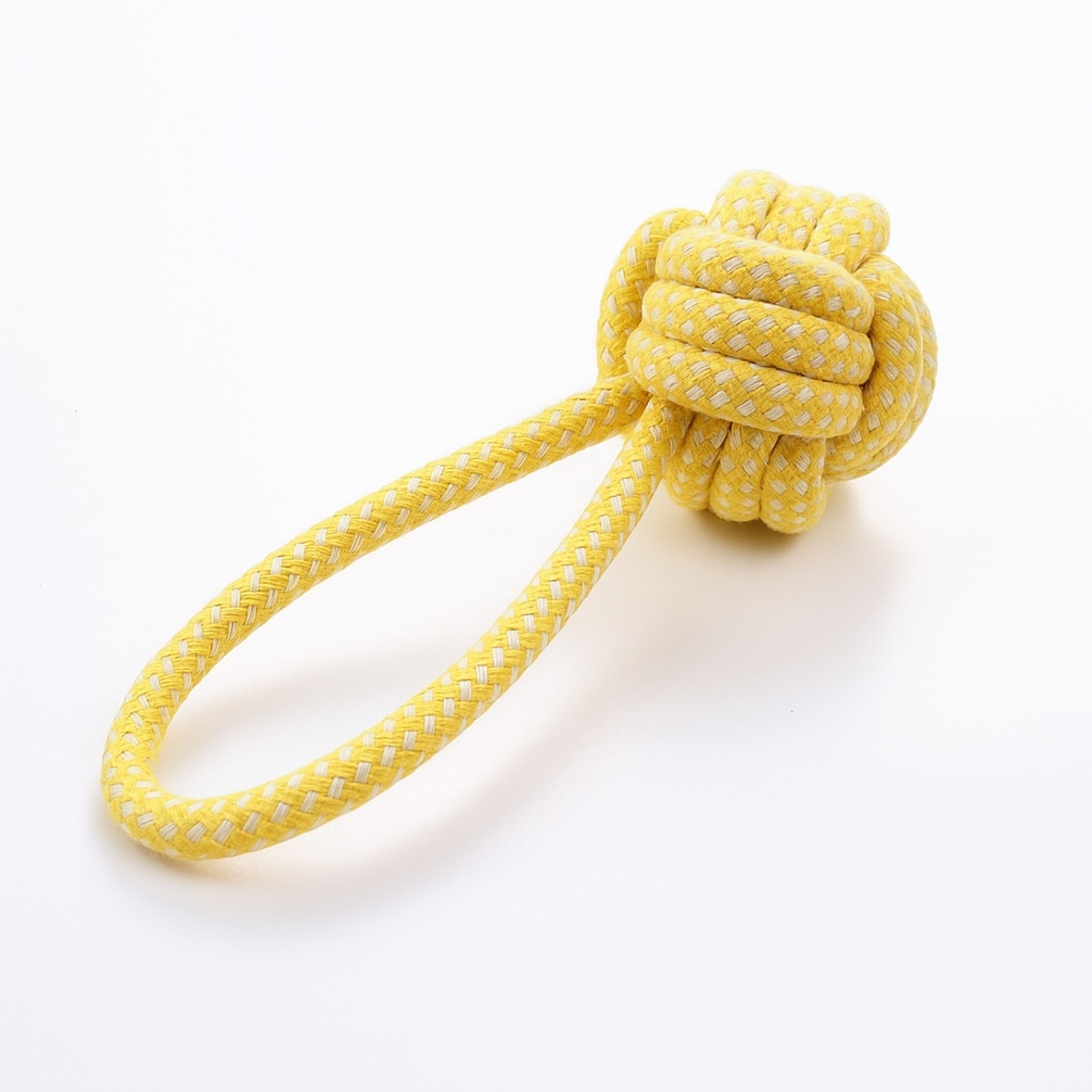 Плетена играчка с топка от въже за кучета