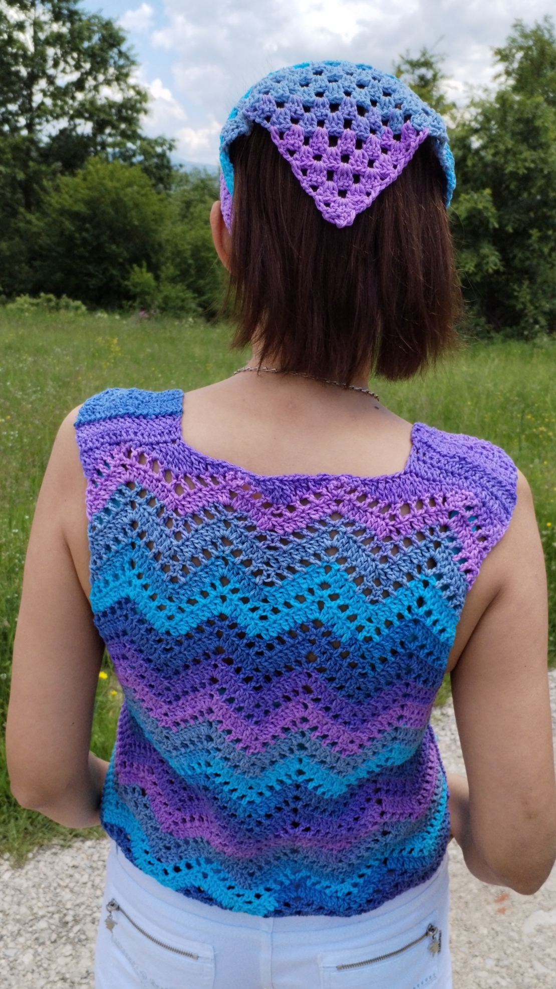 Hand knitted top - Summer fashion with a unique wavy design