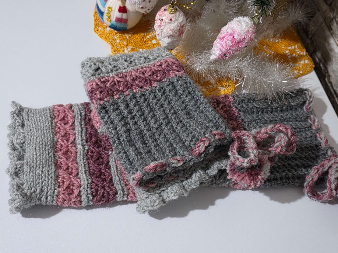 Hand Knitted Gaiters/Warm Winter Accessories