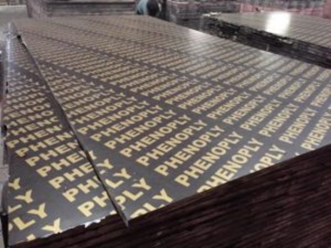 Кофражен шперплат122х244см х 18мм