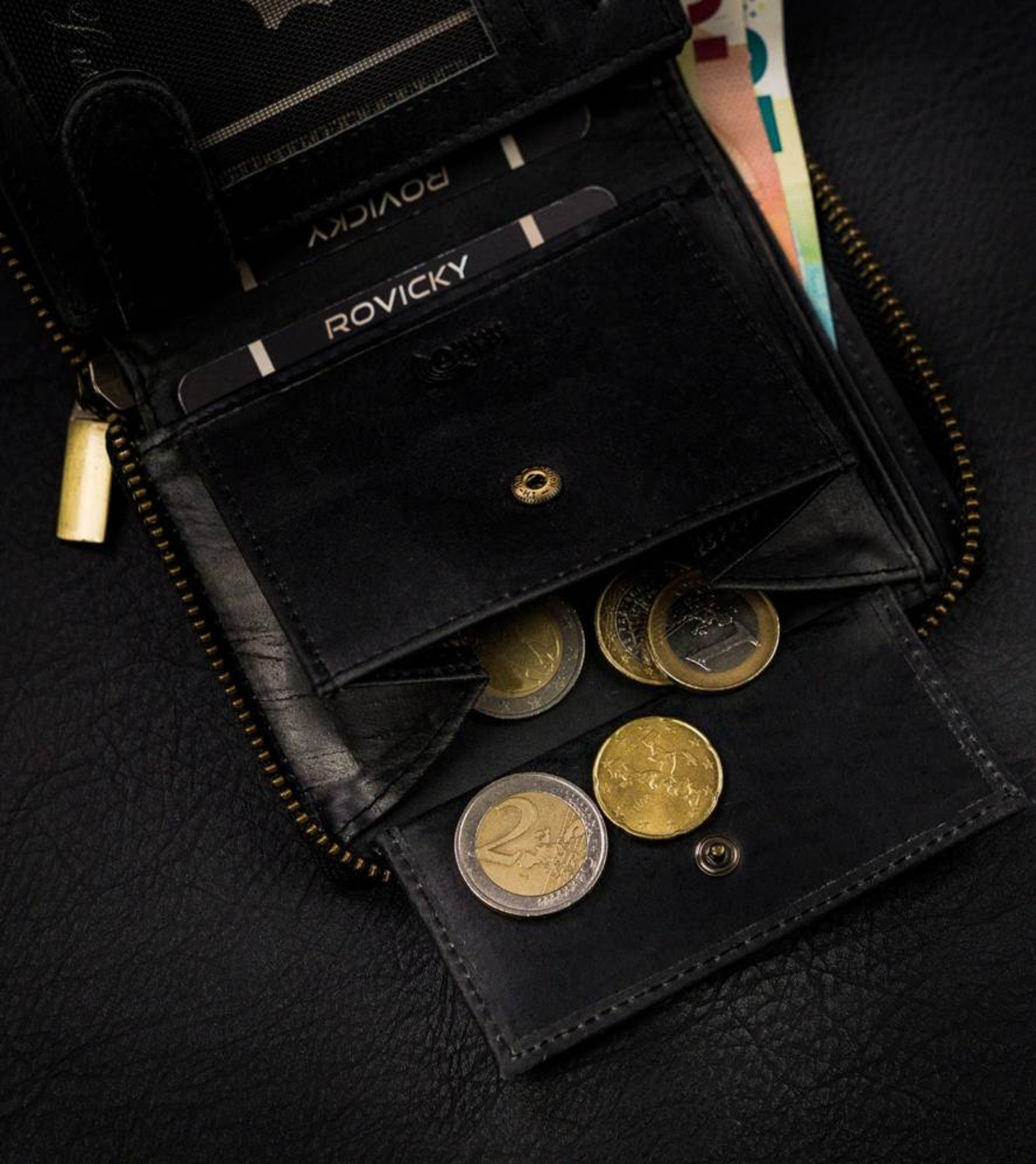 Голям, вертикален кожен портфейл с RFID - Always Wild