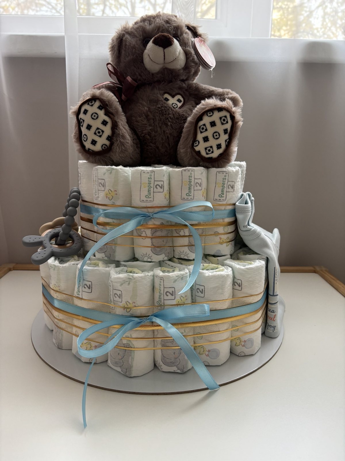 Подарък за новородено - торта от памперси - Вариант 5