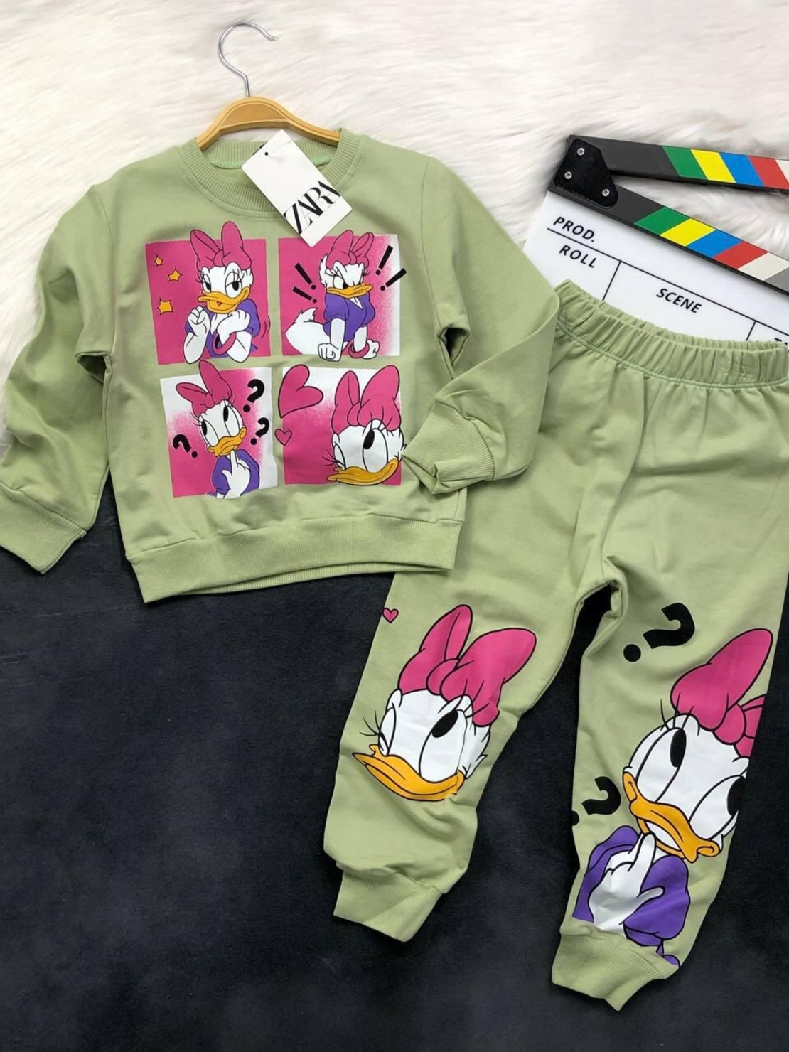 Комплект за момиче „Daisy Duck“ – светло зелен