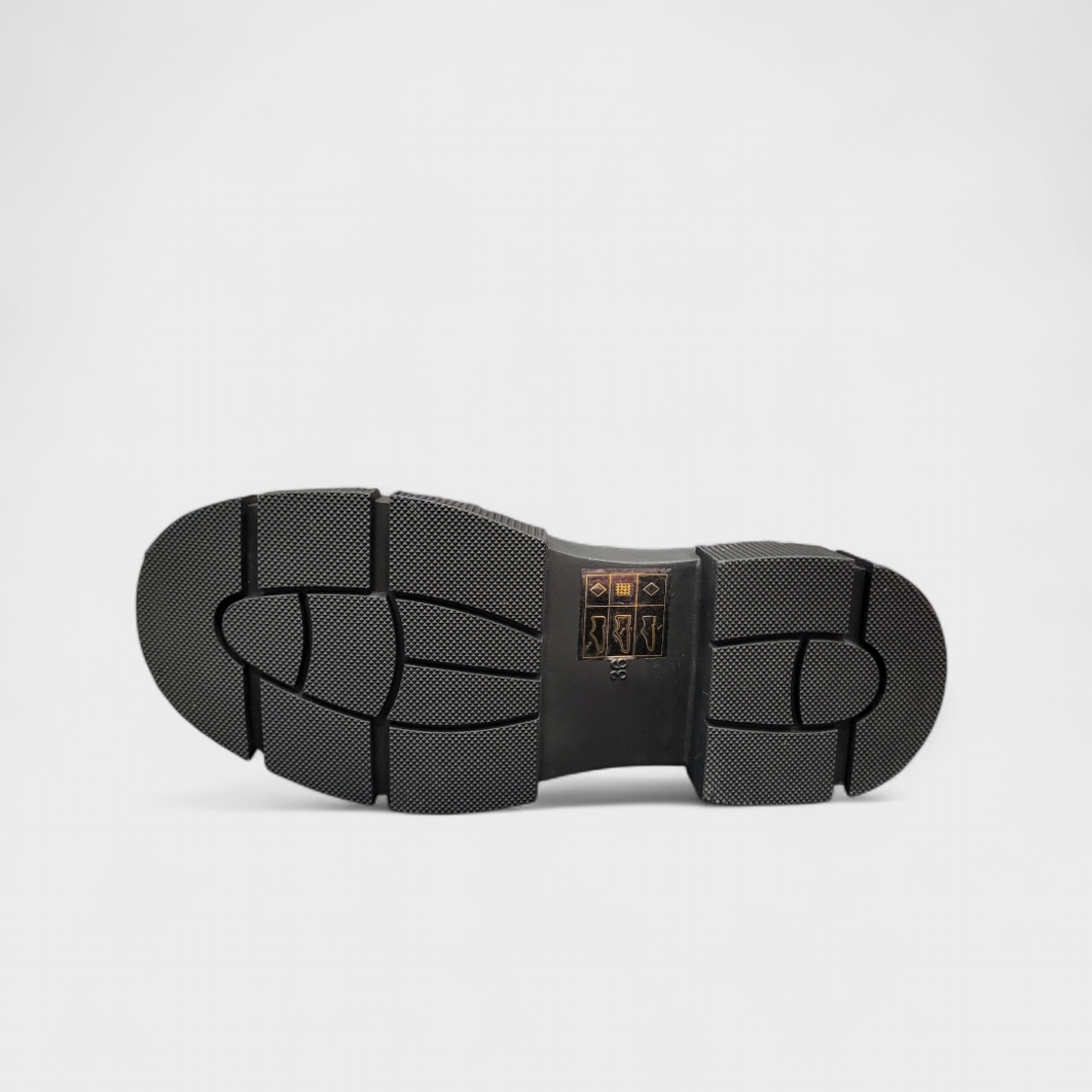 Дамски боти тип кубинки в черен цвят модел: 88106-1 black