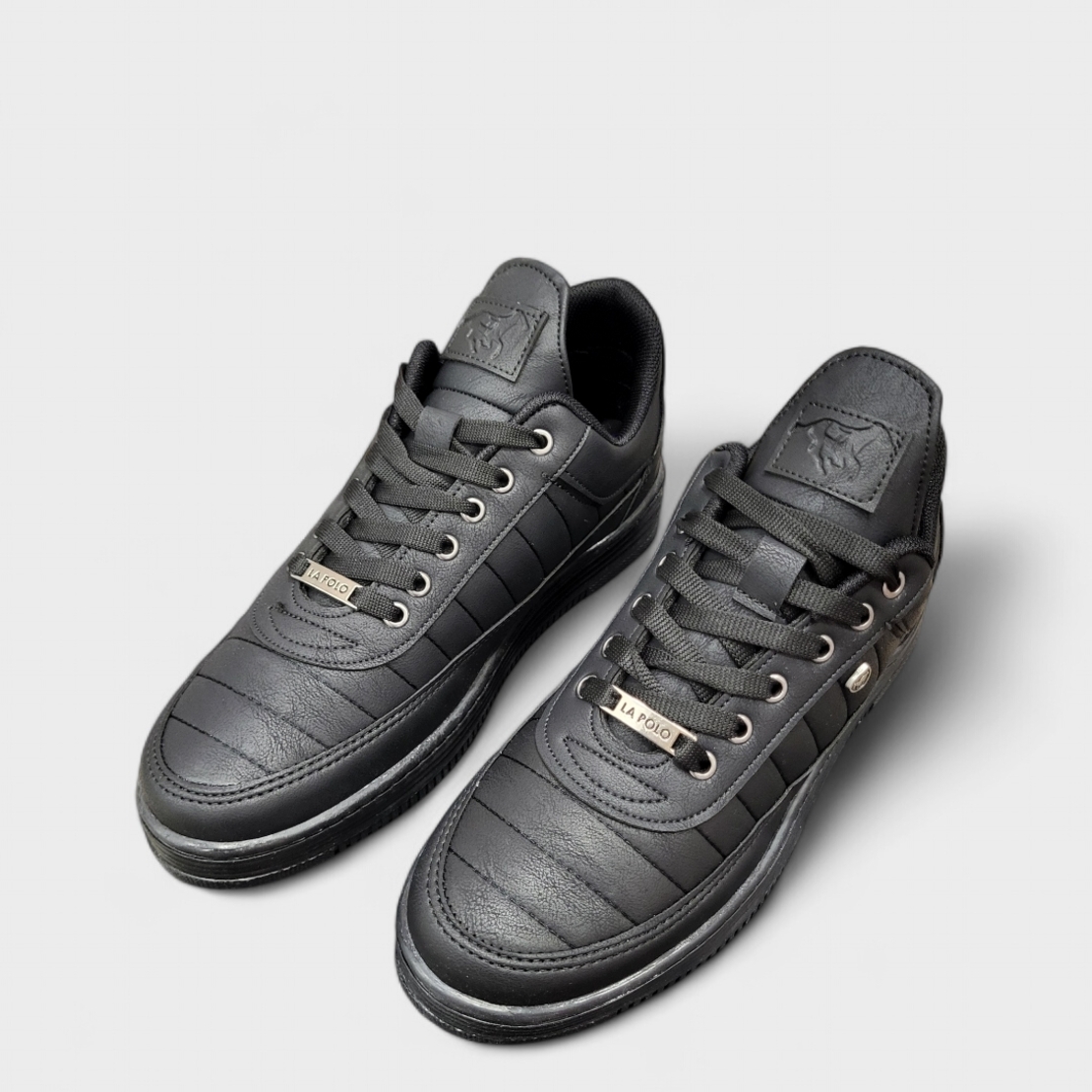 Мъжки модни кецове LA POLO с равна подметка в черен цвят 07 MRD black