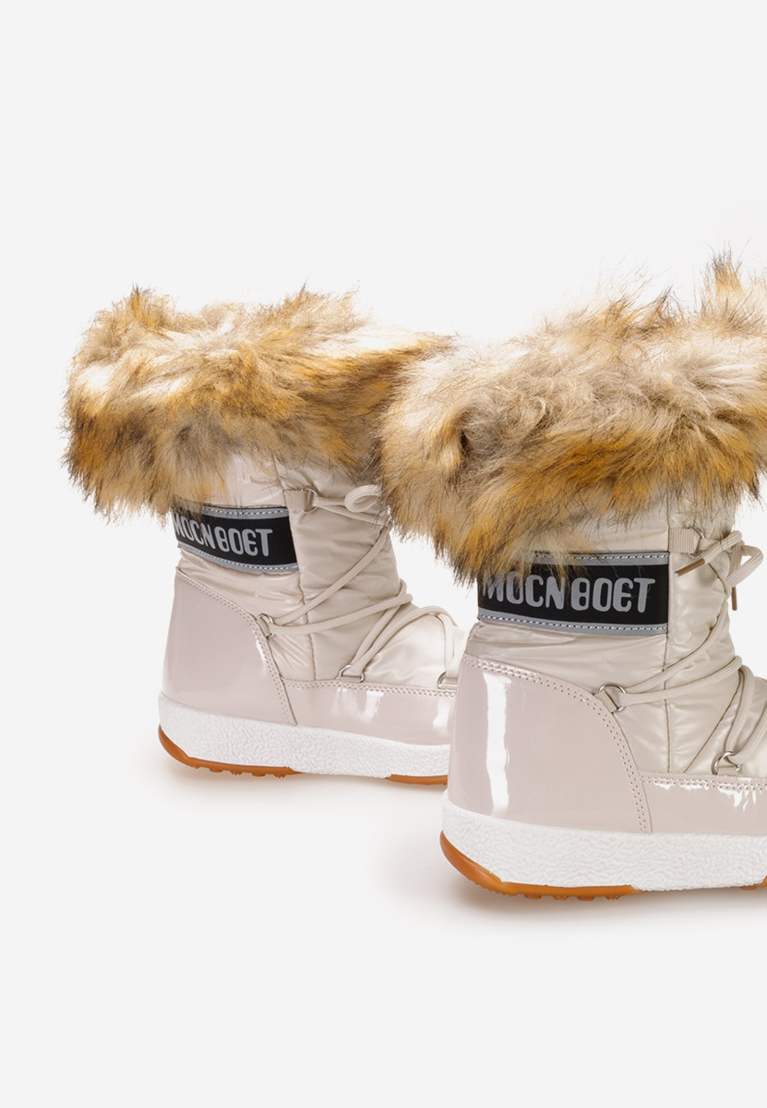 Дамски бежови апрески с пух модел: FF-58 beige